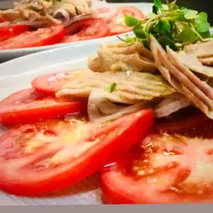 Ensalada de tomate con Ventresca